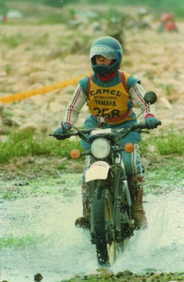 Mario Alesina Sardegna 1984 CAMEL XT CHALLENGE YAMAHA 3.jpg