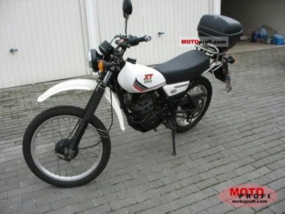 yamaha_xt_250_1990_2.jpg